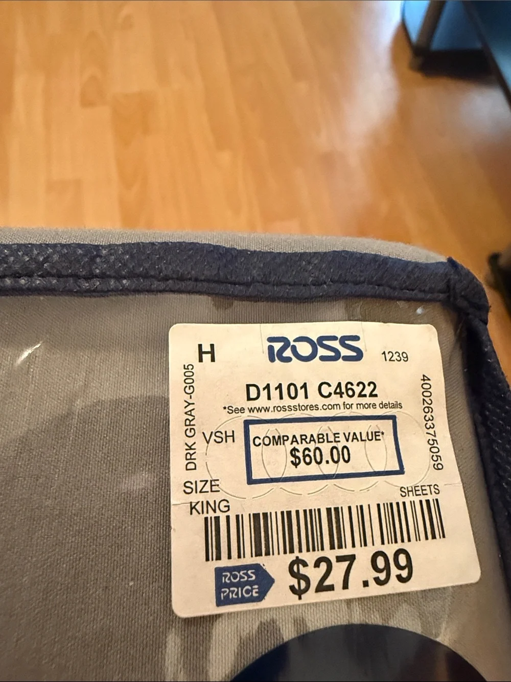 Nautica Wave Pattern King Sheet Set in dark grey king sized